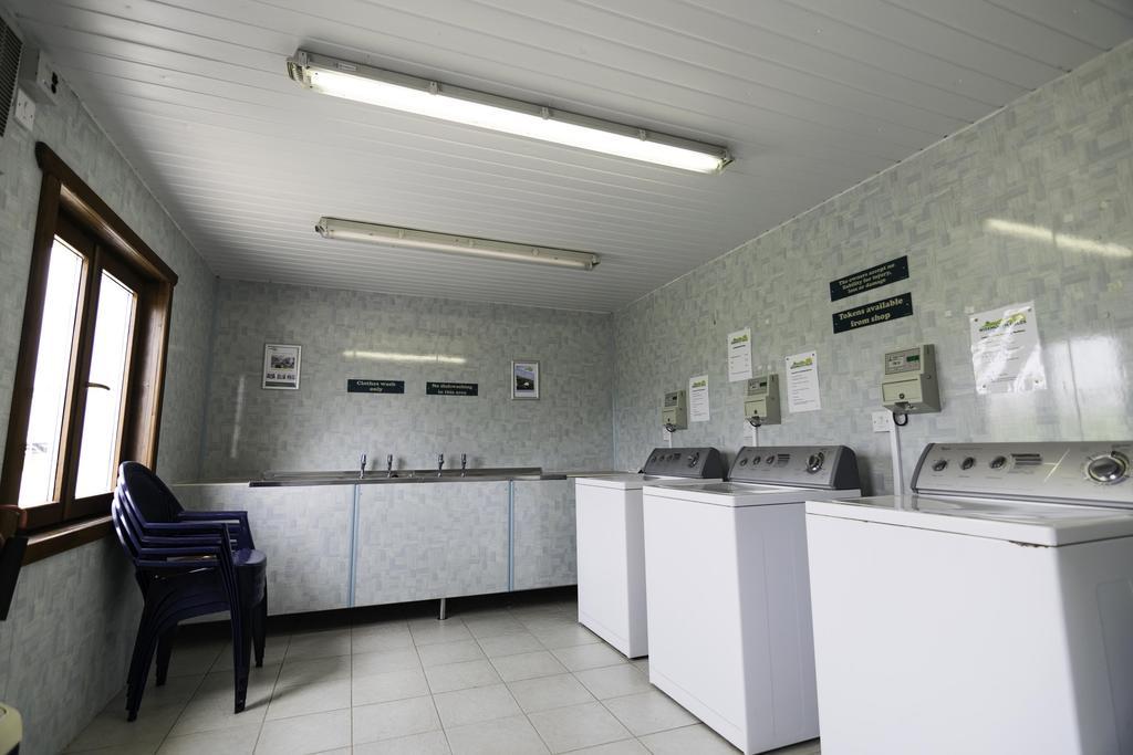 Widemouth Fields Villa Бюд Екстериор снимка